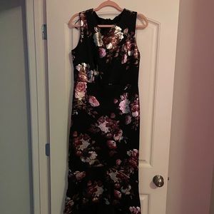 Fishtail hem fitted sheath dress